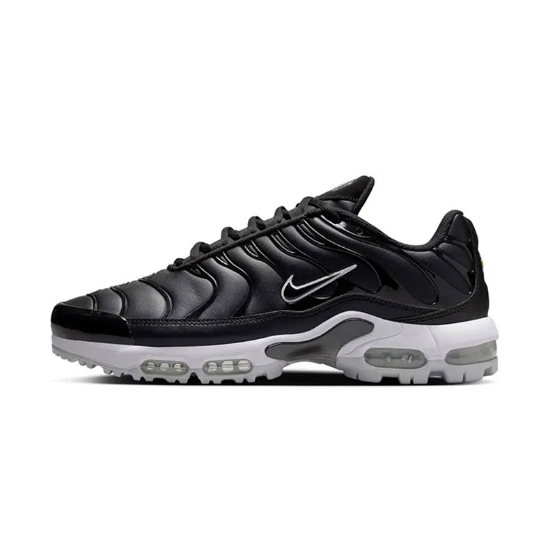 NIKE Air Max Plus G Unisex Spikeless Shoes (Multi Colour)